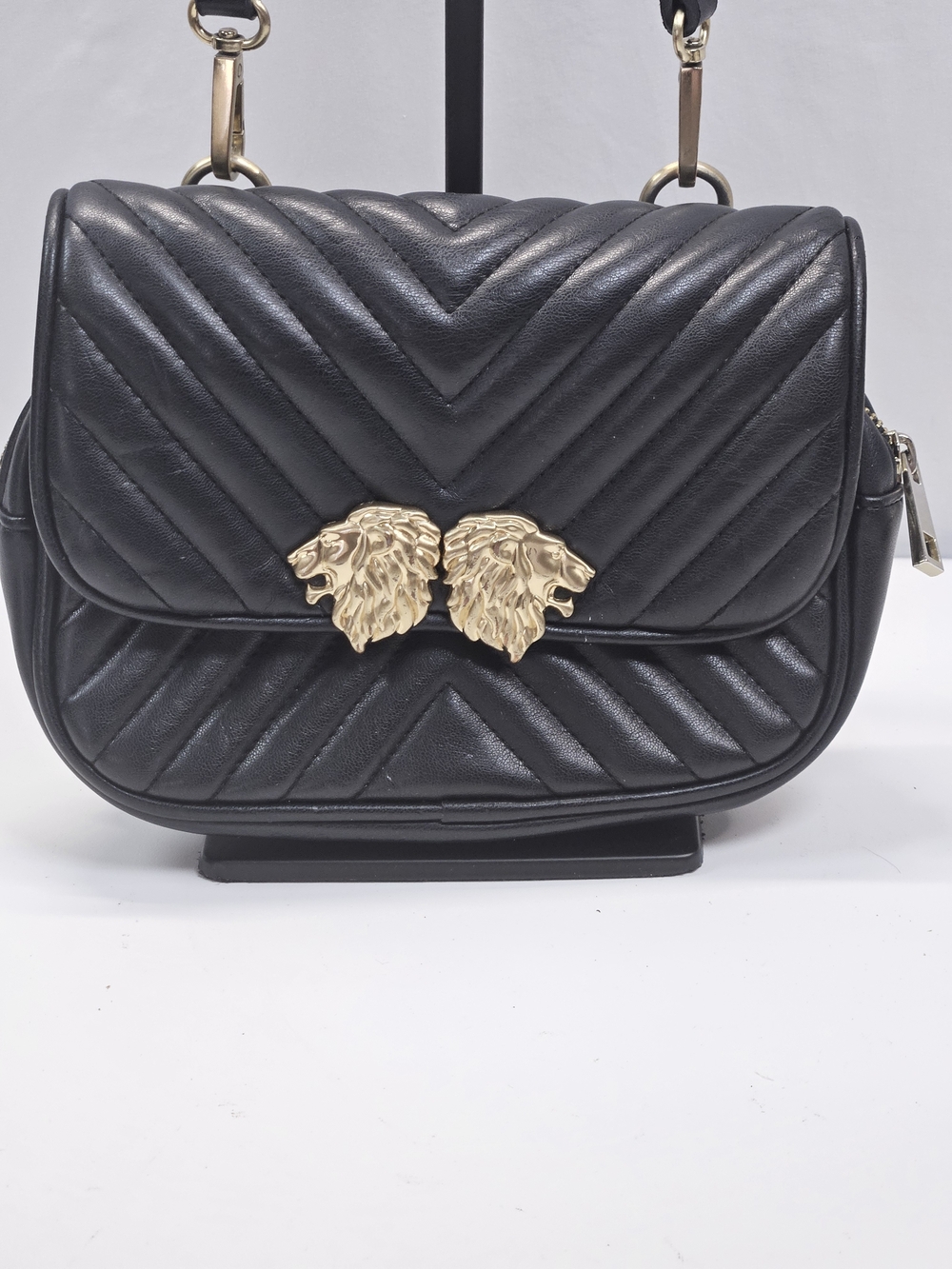 Zara Lion Crossbody Belt Bag Black Quilted Chevron Convertible Fanny Pack